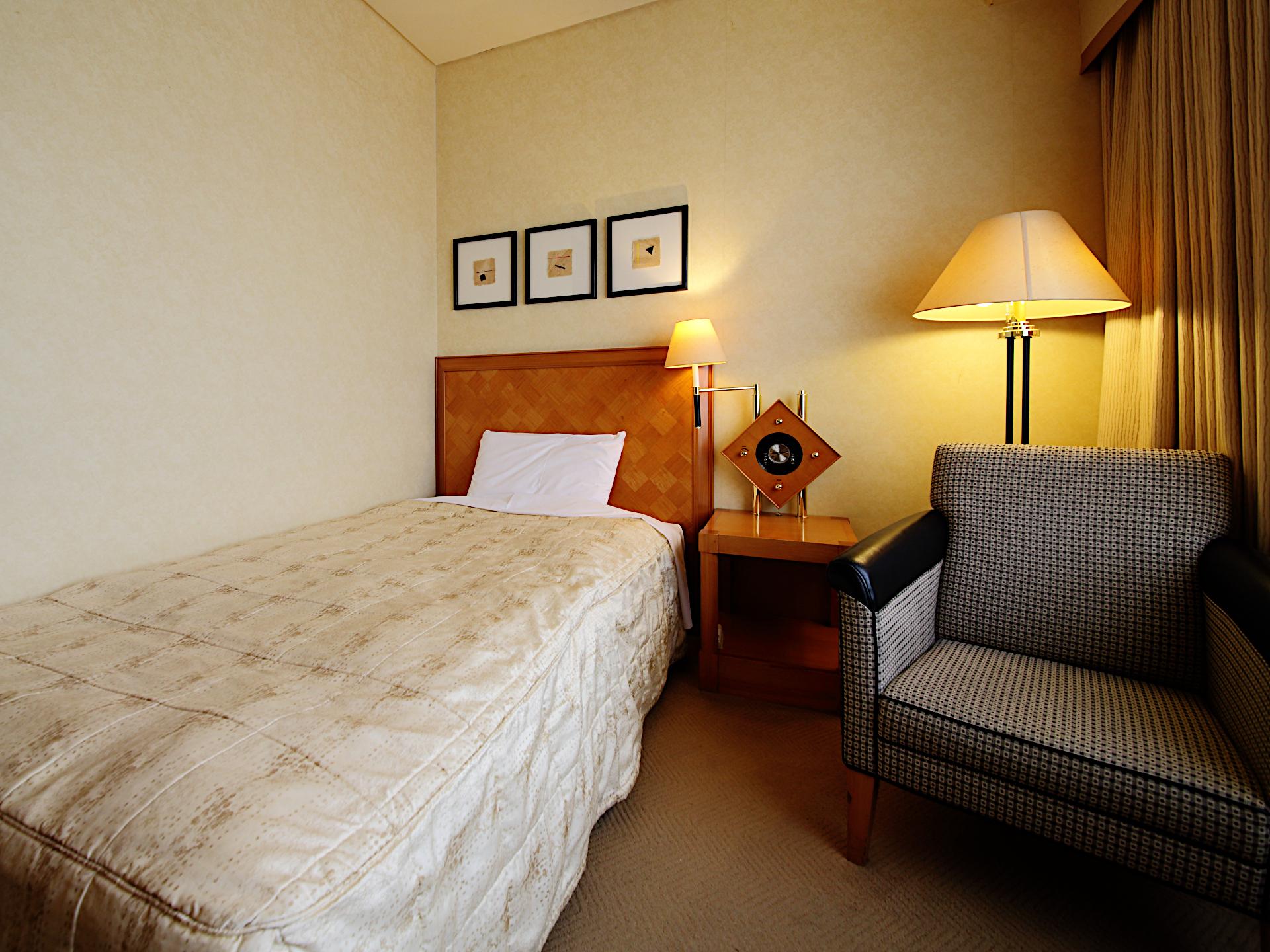 Hotel Nikko Kochi Asahi Royal Екстериор снимка