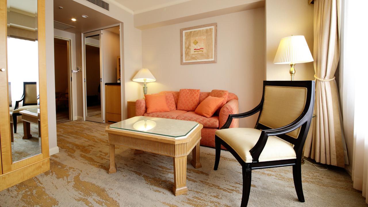 Hotel Nikko Kochi Asahi Royal Екстериор снимка