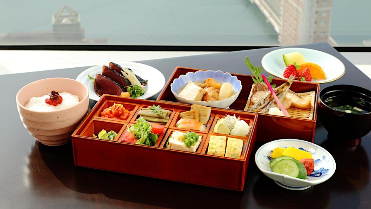 Hotel Nikko Kochi Asahi Royal Екстериор снимка